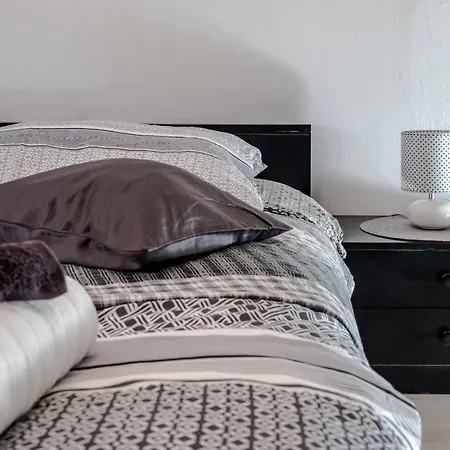 Апартаменти Heavenly Corner